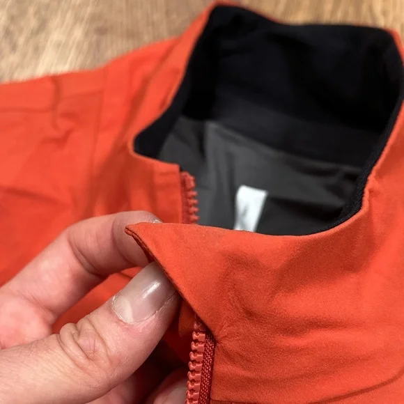 Sold - Picture 4 of 10